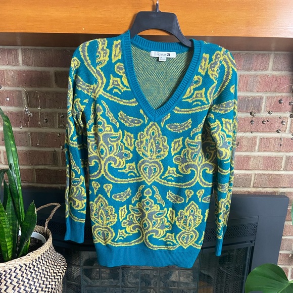 Vintage Forever 21 Teal, Gray, & Yellow Sweater, Size S - Picture 1 of 5